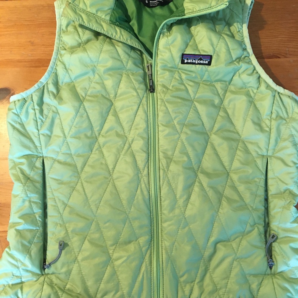 Patagonia Light-weight Puffy Vest
